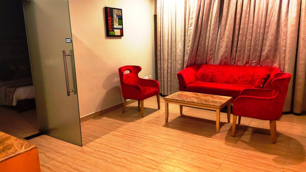 Best Western Ashoka Hyderabad Exterior foto